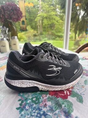 Gdefy mighty walk sneakers men  shoes